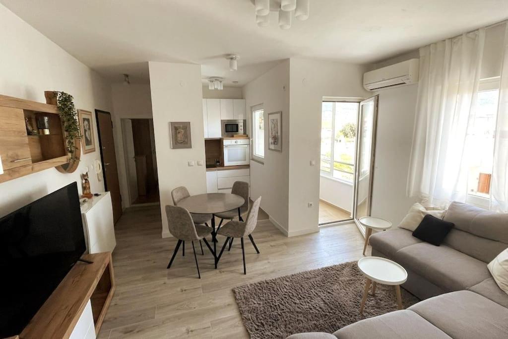 Natali Apartment